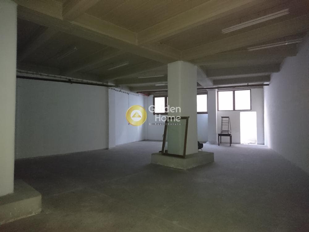 Retail Store in Evangelistria, Kalithea — Photo 15 of 17