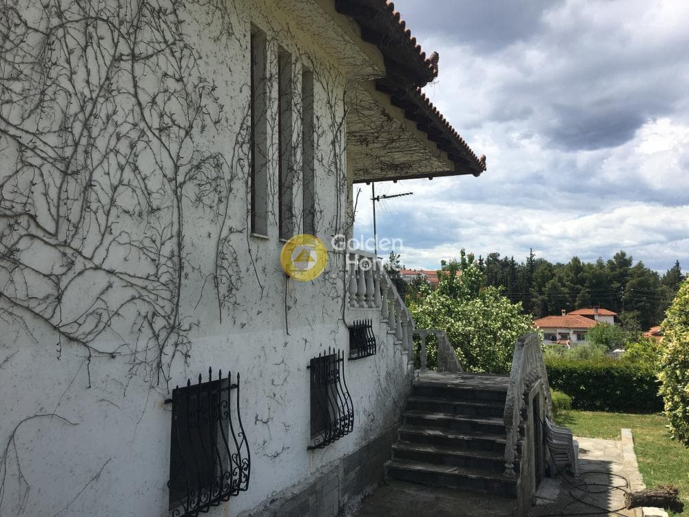 House in Center, Epanomi — Photo 16 of 48
