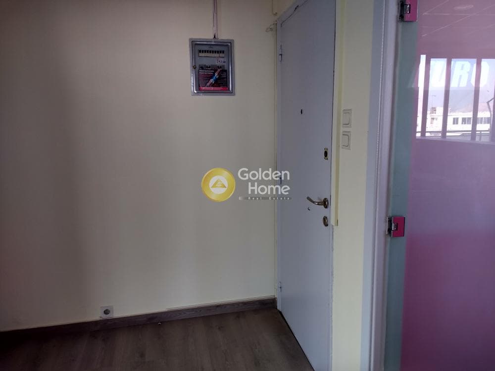 Office in Pigada, Piraeus — Photo 11 of 17