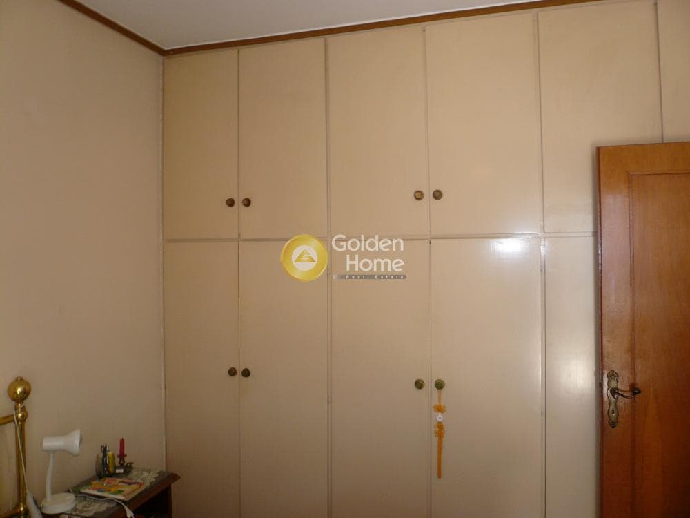 Apartment in Kareas, Vironas — Photo 6 of 15