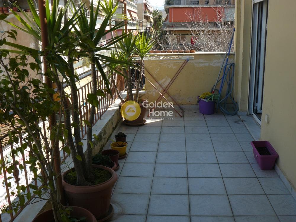 Apartment in Stathmos, Attiki — Photo 2 of 12