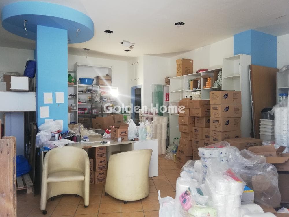 Retail Store in Antheon, Agios Dimitrios — Photo 2 of 14