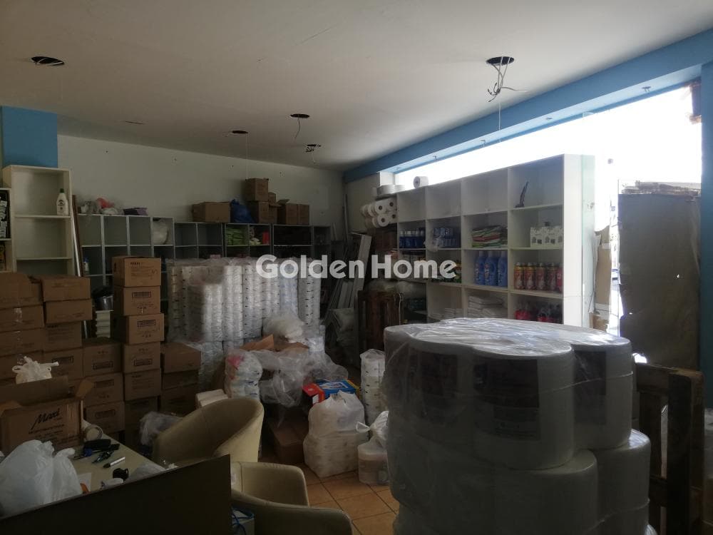 Retail Store in Antheon, Agios Dimitrios — Photo 5 of 14