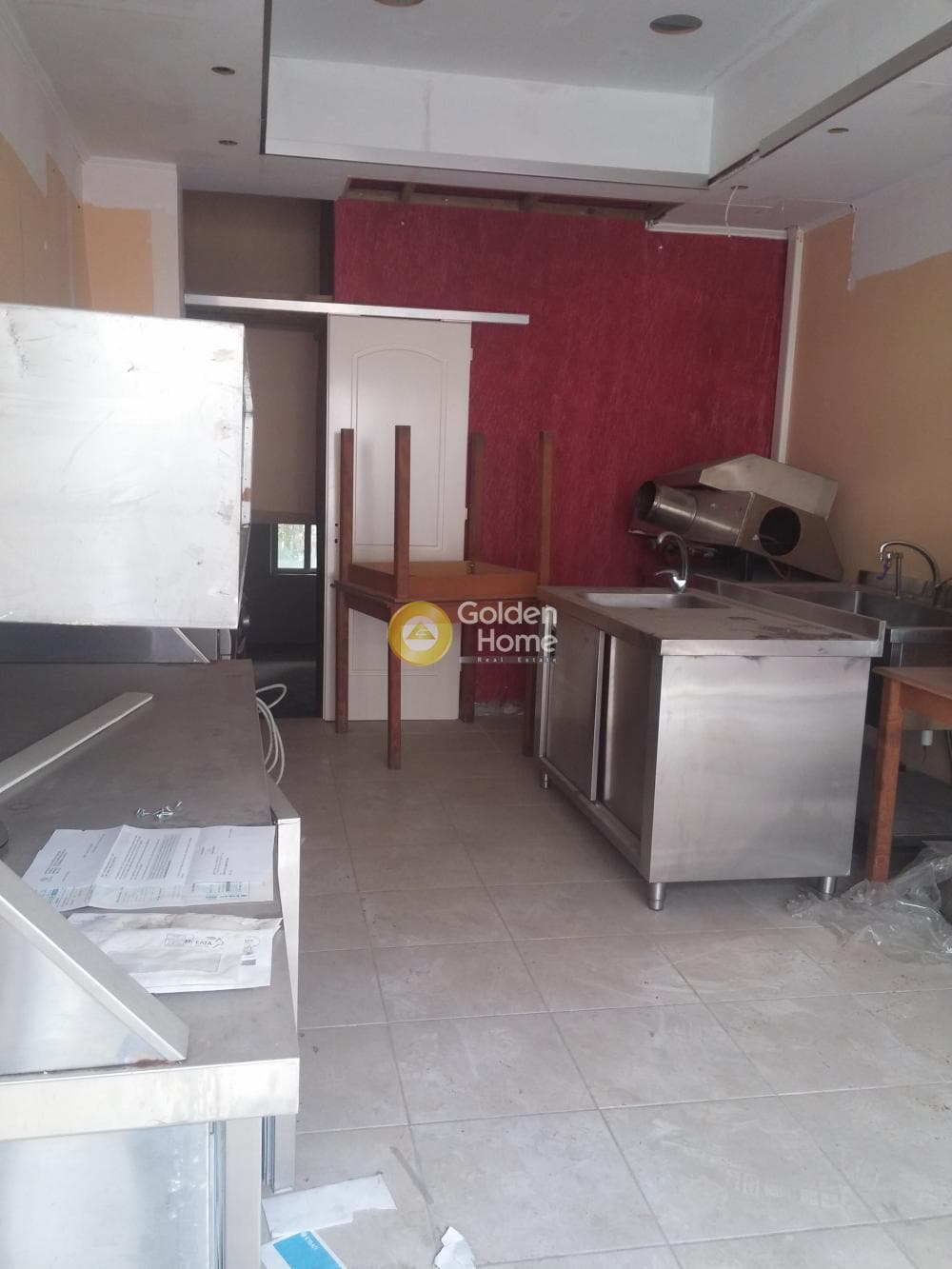 Retail Store in Eleftheroupoli, Nea Ionia — Photo 5 of 5
