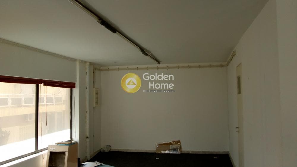 Retail Store in Palaia Kokkinia, Piraeus — Photo 4 of 29