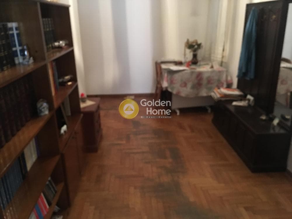Apartment in Omonoia, Kentro — Photo 3 of 16