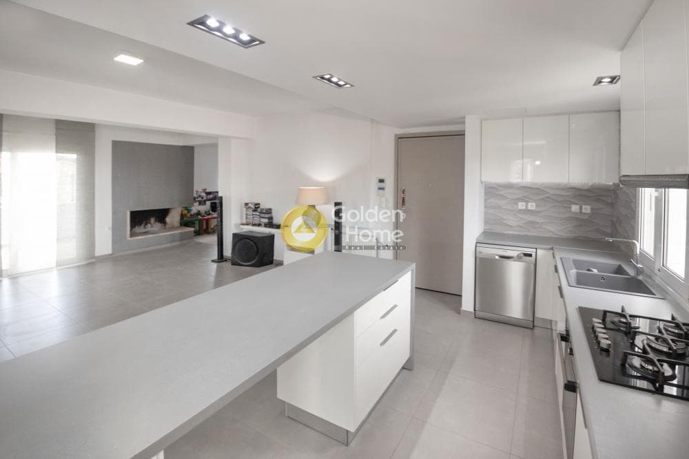 Apartment in Kefleika, Kalivia Thorikou — Photo 7 of 40