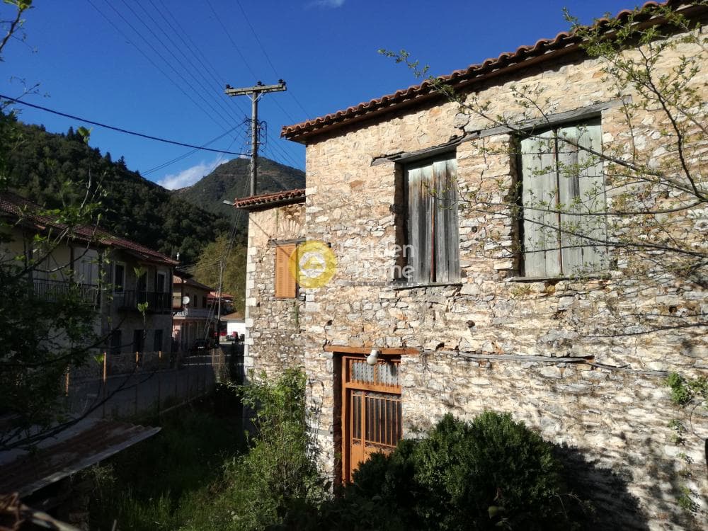 House in Kertezi, Kalavrita — Photo 2 of 8