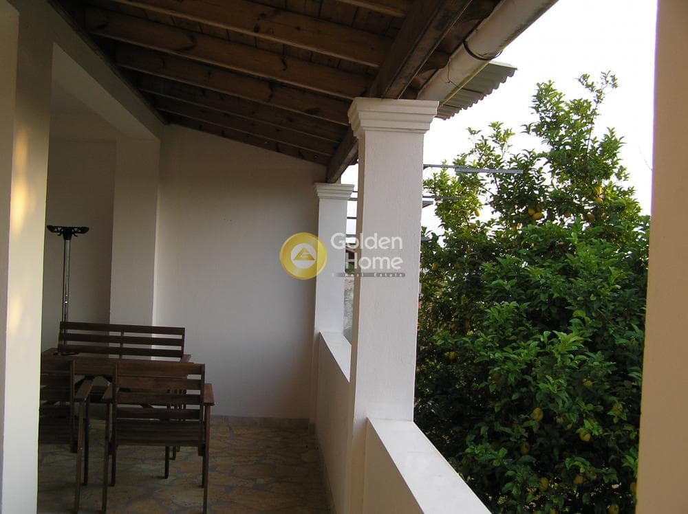 House in Αgios Georgios, Corfu — Photo 3 of 12