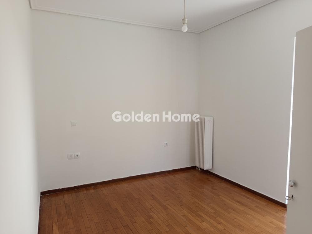 Apartment in Exarcheia, Exarchia - Neapoli — Photo 5 of 11