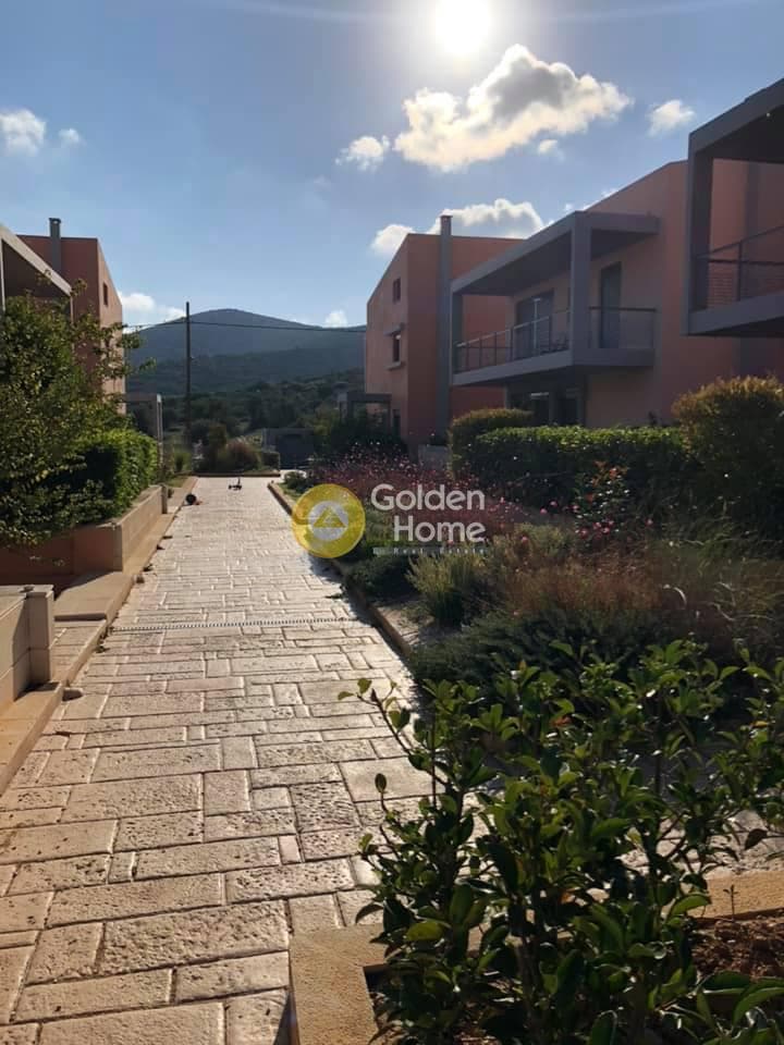 House in Κέντρο, Kalivia Thorikou — Photo 1 of 35