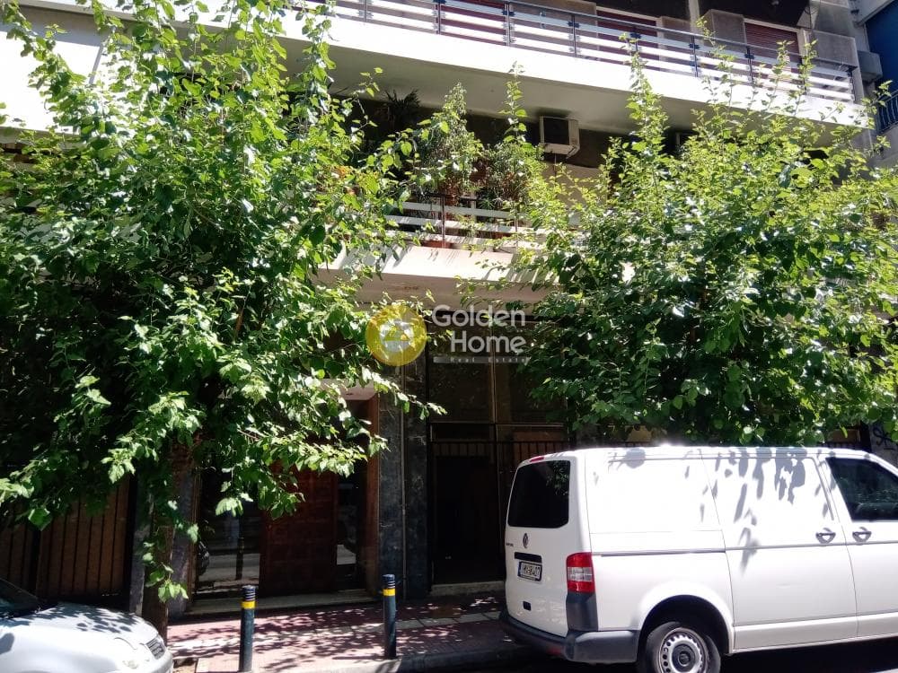 Retail Store in Stathmos, Attiki — Photo 4 of 14