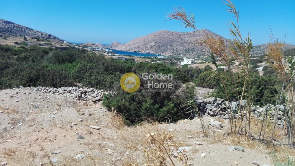 Parcel in Center, Syros — Photo 6 of 14