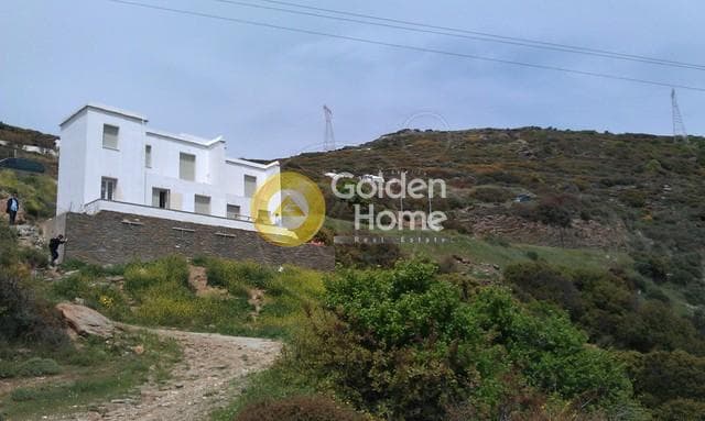 House in Kapparia, Andros — Photo 1 of 5