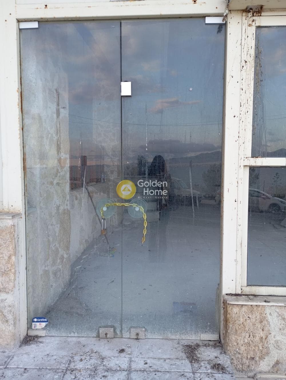 Retail Store in Agios Vasileios, Piraeus — Photo 17 of 20