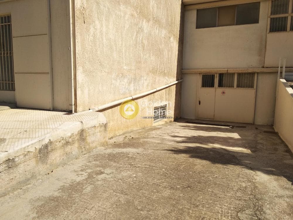 Warehouse in Kopsachila, Palaio Faliro — Photo 1 of 9