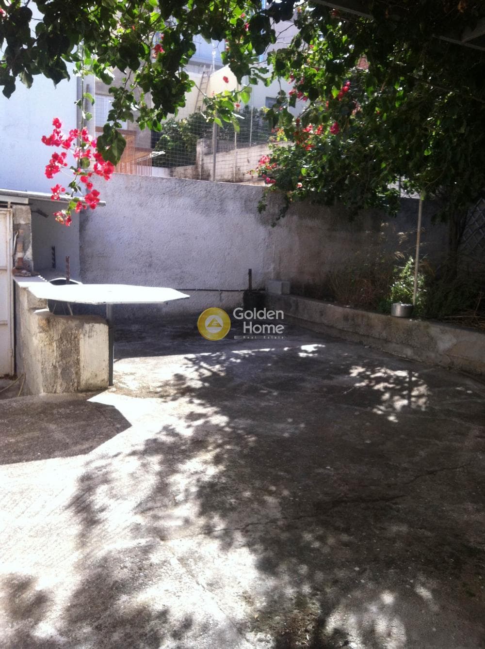 House in Center, Lavrio — Photo 3 of 7