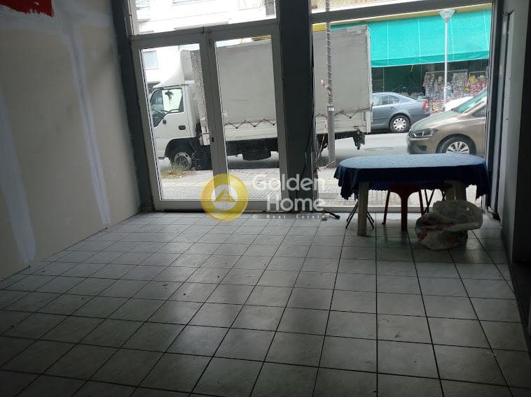 Retail Store in Neo Aigaleo, Aigaleo — Photo 1 of 8