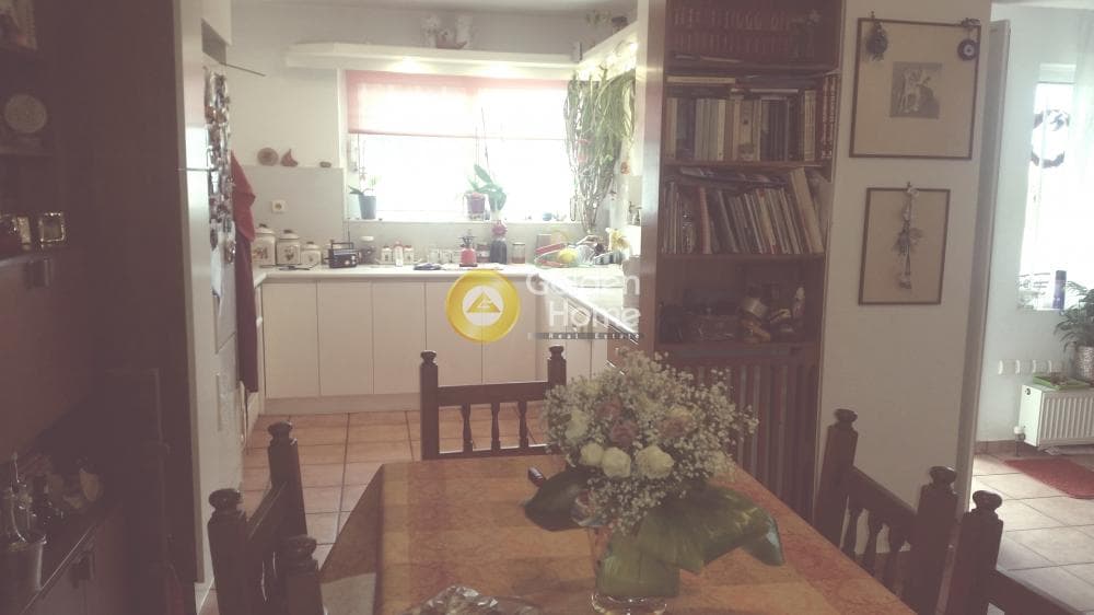 House in Katafigi, Palaia Fokaia — Photo 6 of 10