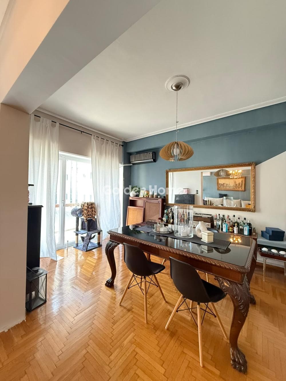 Apartment in Fokionos Negri, Kipseli — Photo 1 of 31