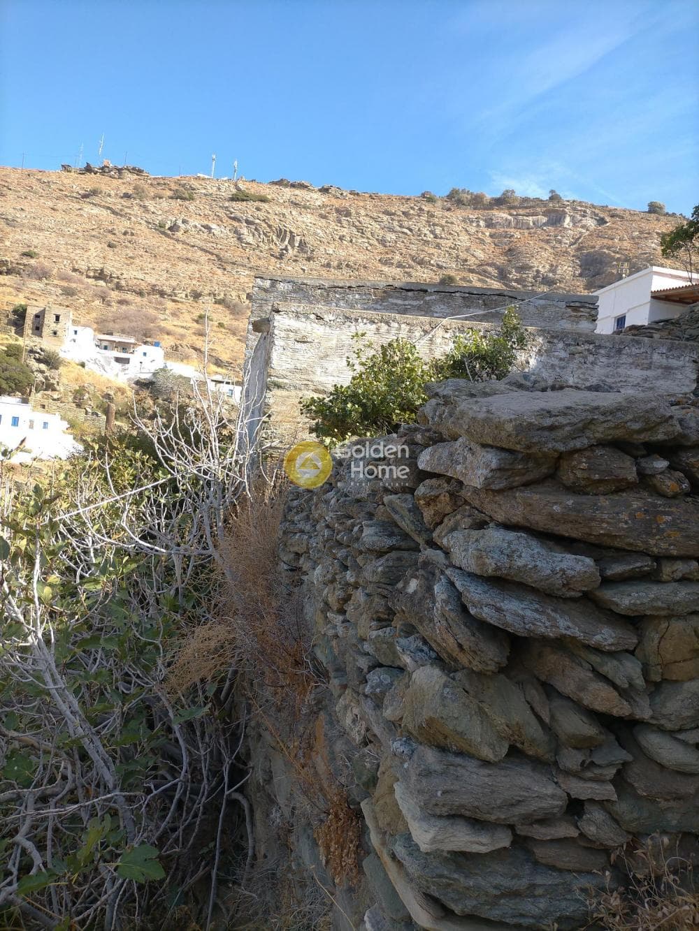 House in Ormos Korthiou, Andros — Photo 2 of 11