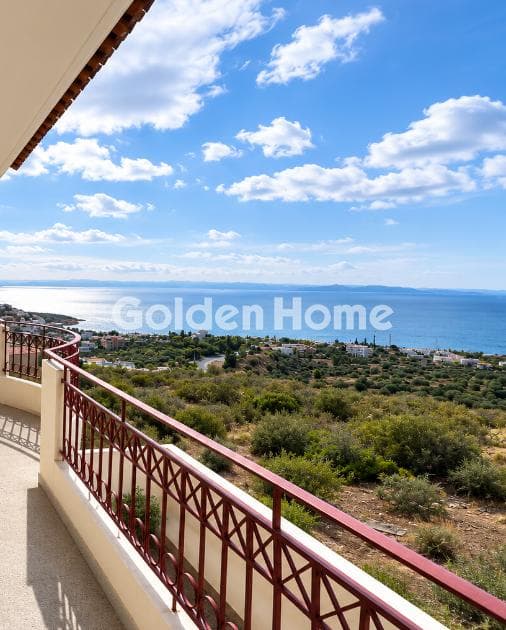 House in Saronida, Saronida — Photo 1 of 21