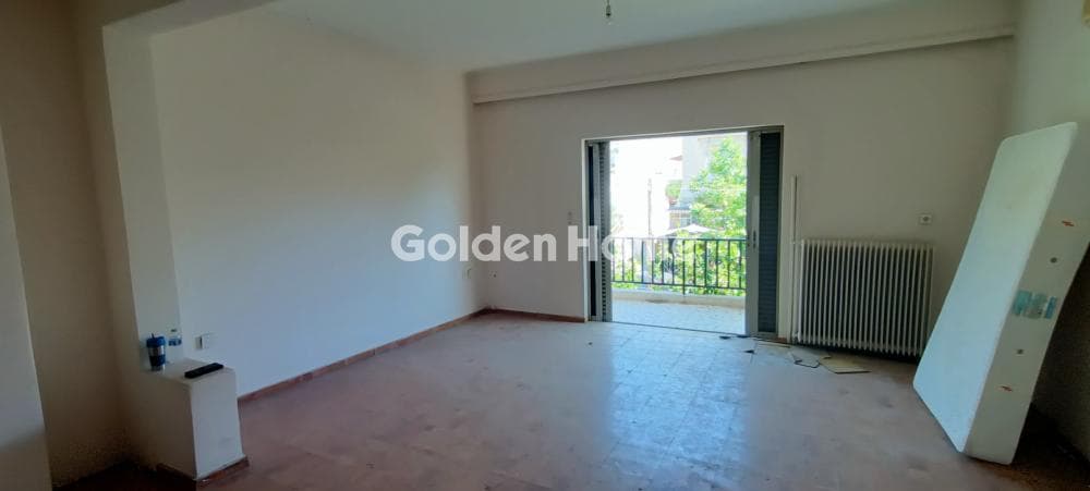 Apartment in Eleftheroupoli, Nea Ionia — Photo 1 of 16