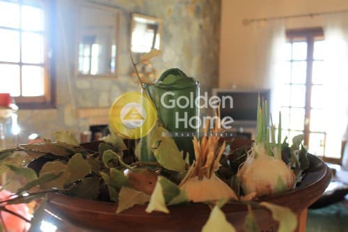 House in Milos, Kalavrita — Photo 4 of 9