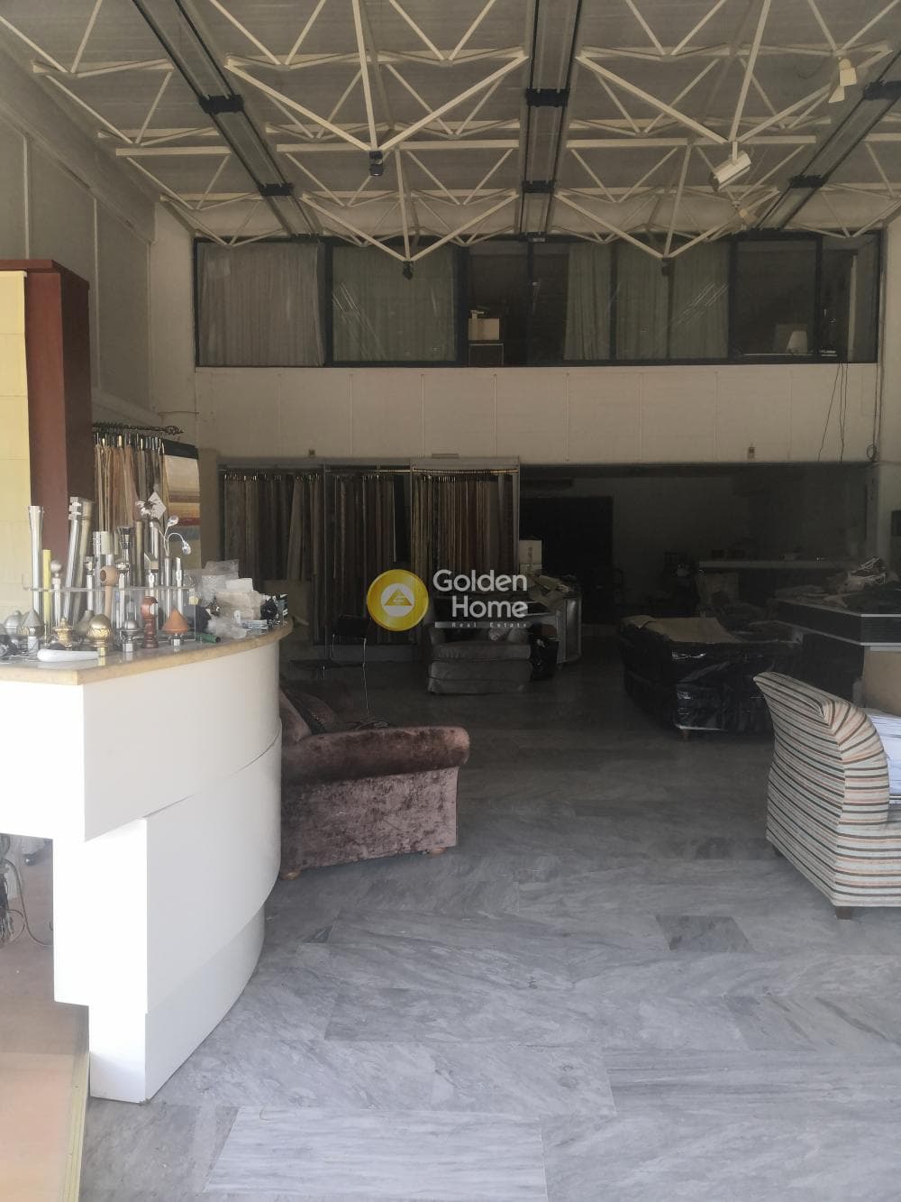 Retail Store in Lofos Kokkou, Galatsi — Photo 1 of 5
