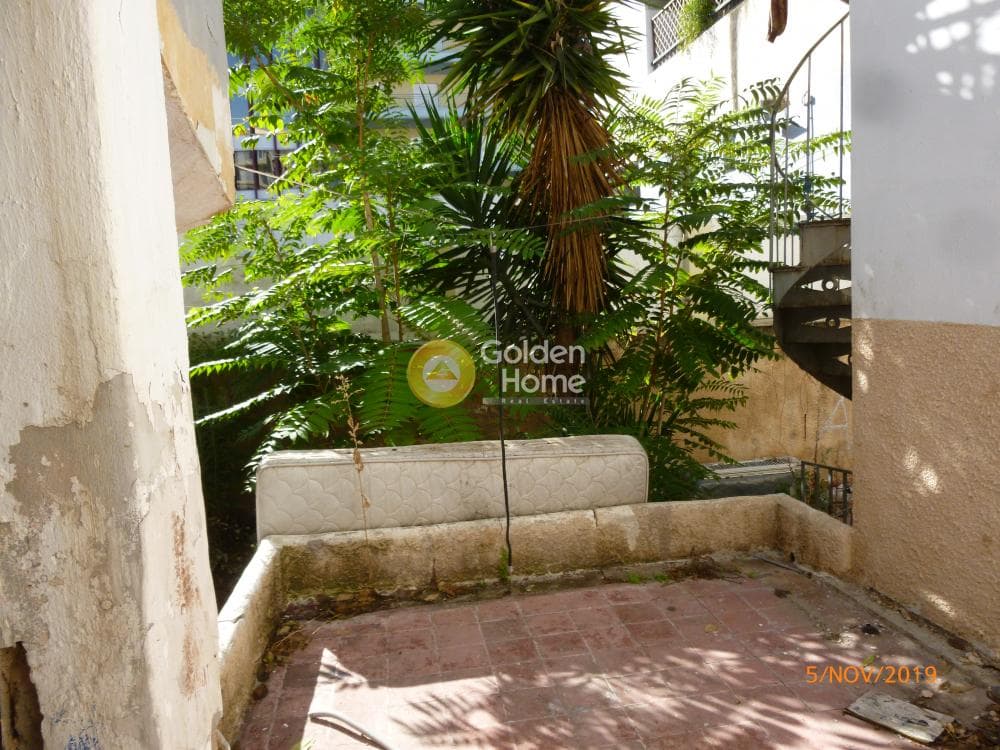 Building Plot in Stathmos, Attiki — Photo 1 of 3