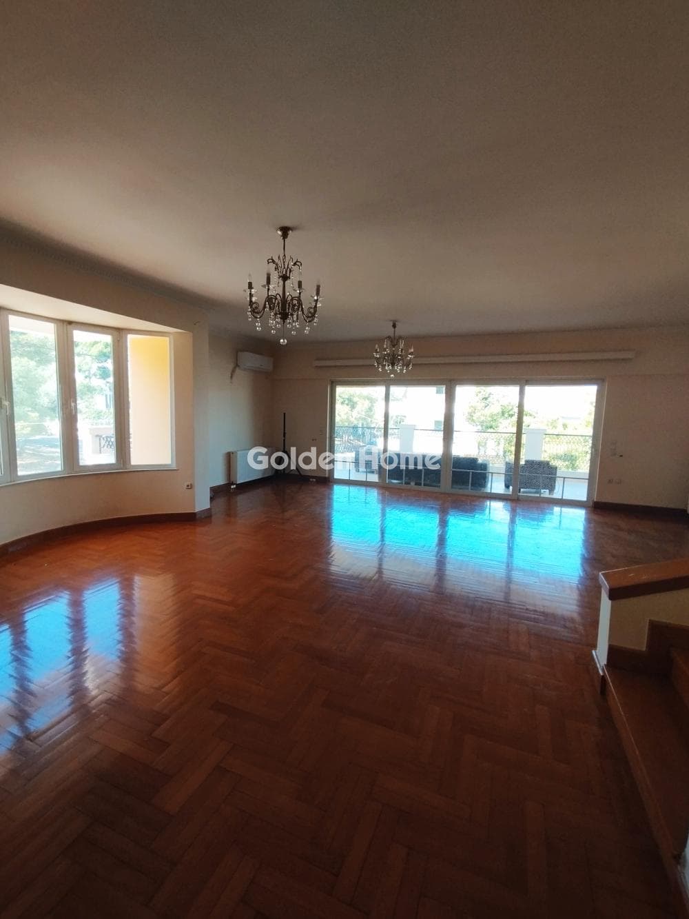 House in Saronida, Saronida — Photo 2 of 25