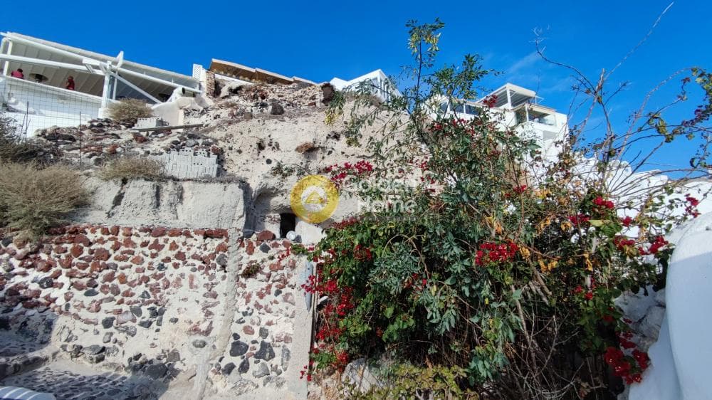 Building Plot in Oia, Santorini — Photo 5 of 6