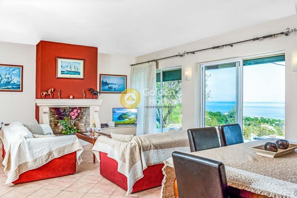 House in Kassiopi, Corfu — Photo 8 of 15