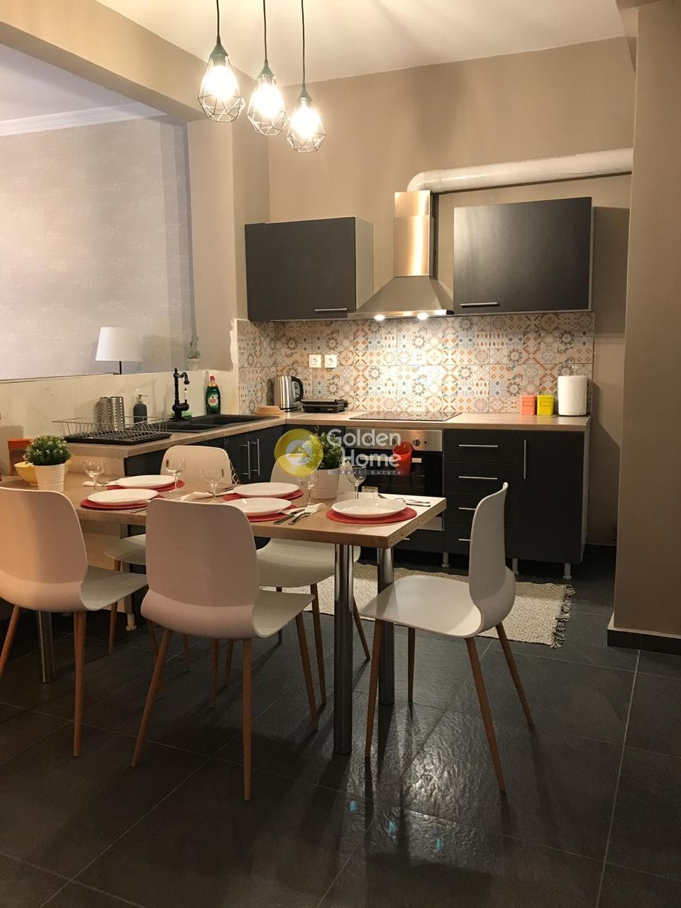 Apartment in Megala Sxoinia B, Exarchia - Neapoli — Photo 4 of 20
