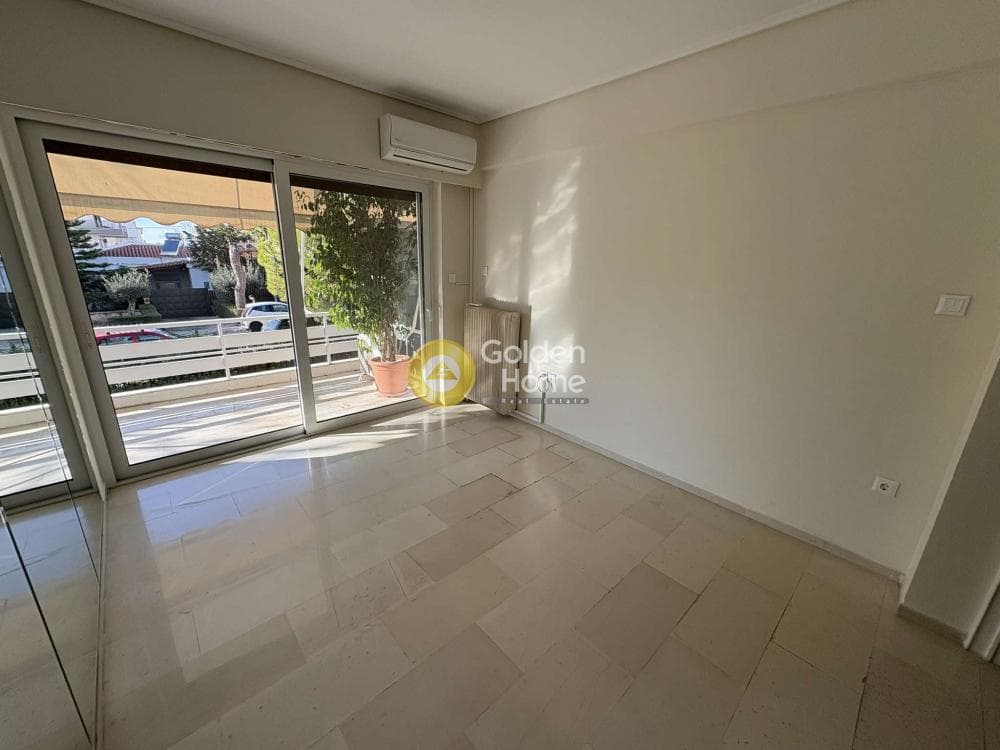 Apartment in Pirnari, Glyfada — Photo 1 of 15