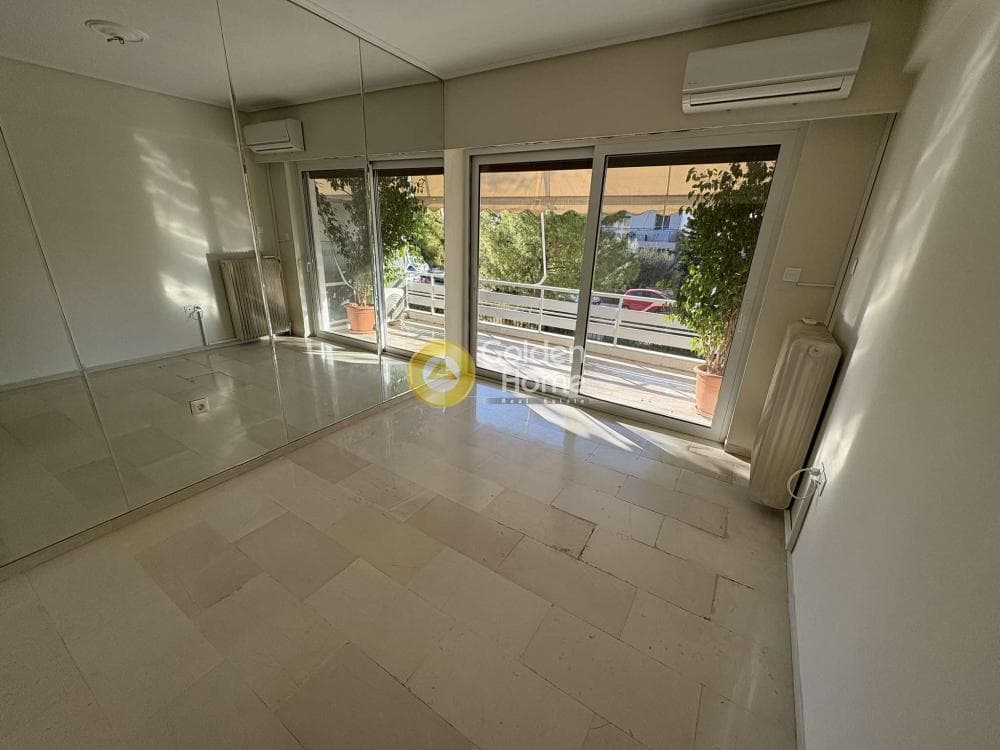 Apartment in Pirnari, Glyfada — Photo 2 of 15
