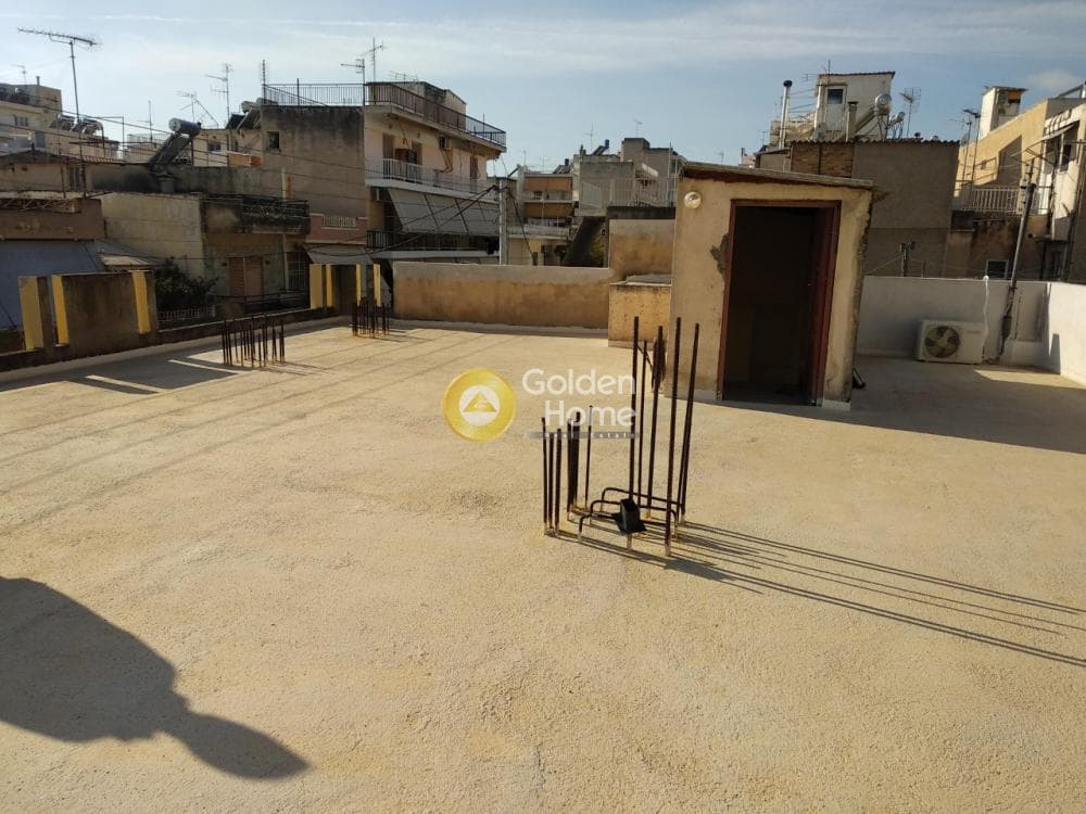 Κατάστημα στην Πλατεία Ελευθερίας, Κορυδαλλός — Φωτογραφία 13 από 15
