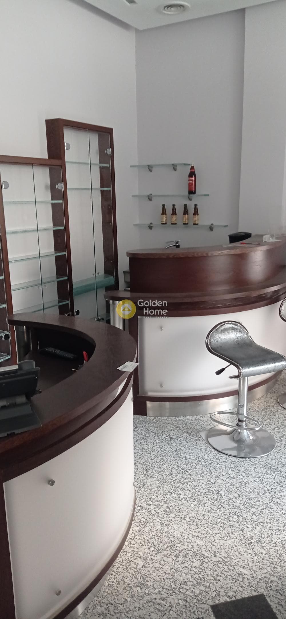 Retail Store in Aspra Chomata, Peristeri — Photo 6 of 13