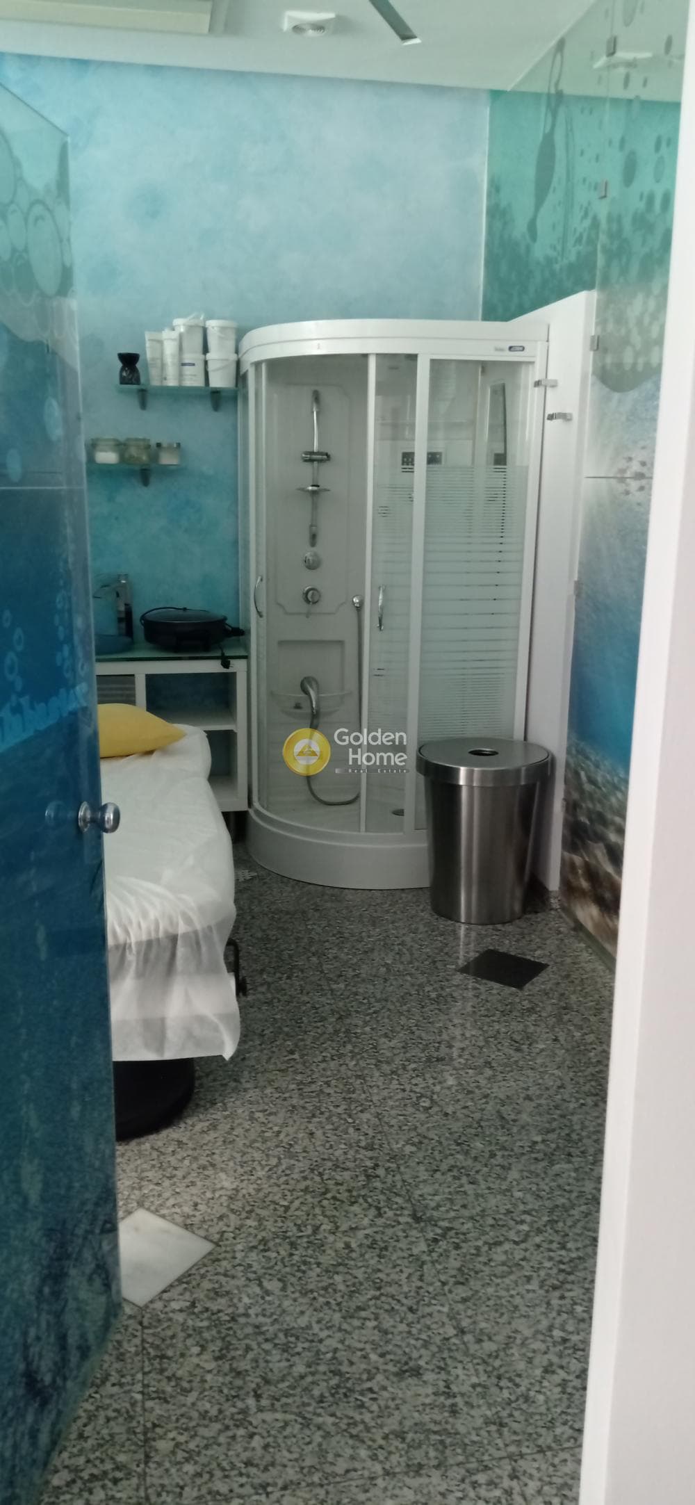 Retail Store in Aspra Chomata, Peristeri — Photo 7 of 13