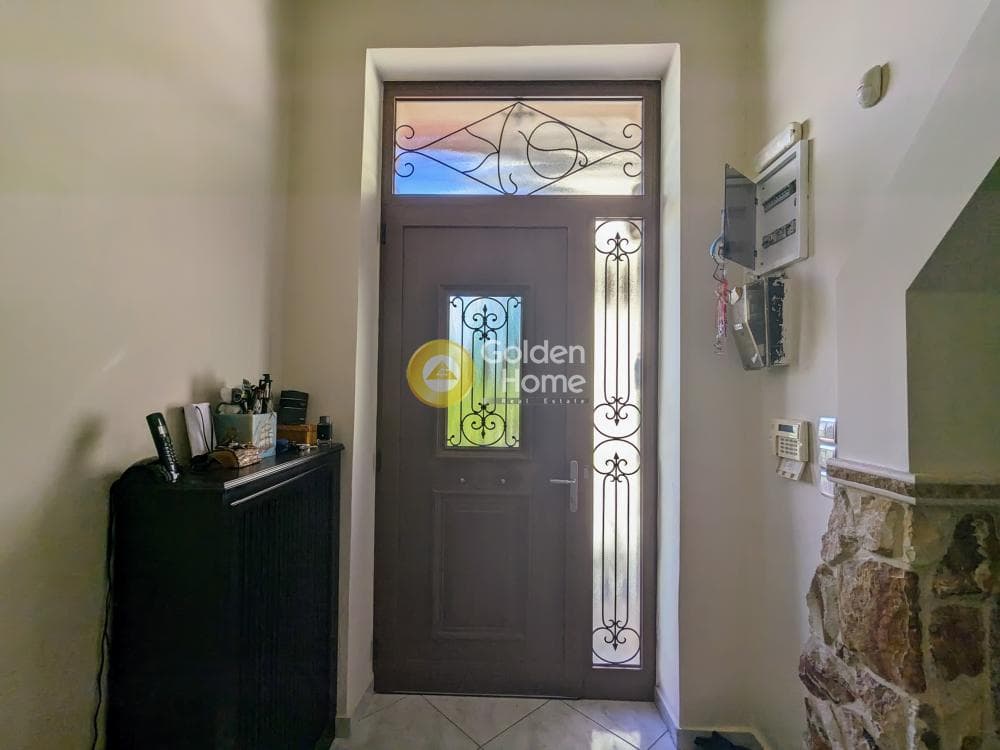 House in Palaia Kokkinia, Piraeus — Photo 9 of 33