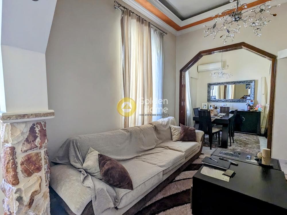 House in Palaia Kokkinia, Piraeus — Photo 2 of 33