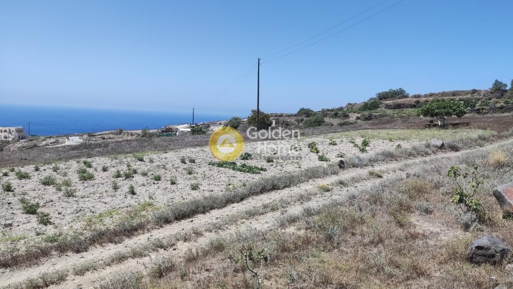 Building Plot in Center, Santorini — Photo 9 of 9