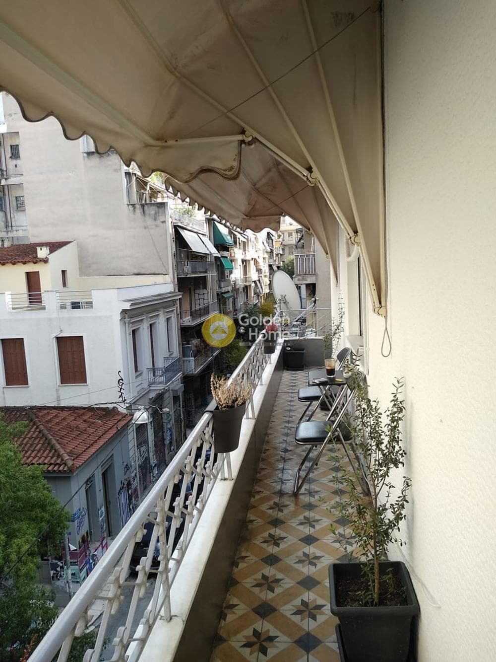Apartment in Strefi, Exarchia - Neapoli — Photo 1 of 13
