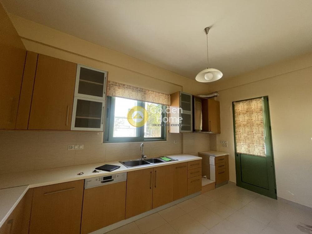 House in Megala Sxoinia A, Acharnes — Photo 24 of 32