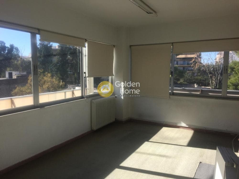 office στην Αττική