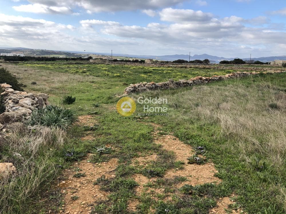 Building Plot in Kamari, Paros — Photo 3 of 7