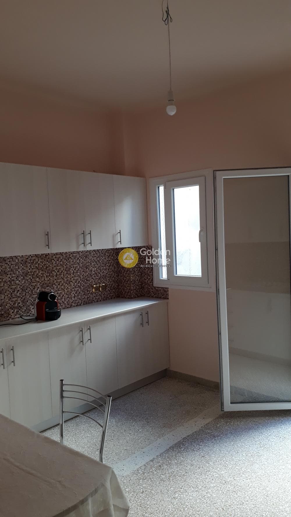 Apartment in Plateia Koliatsou, Patision - Acharnon — Photo 11 of 18