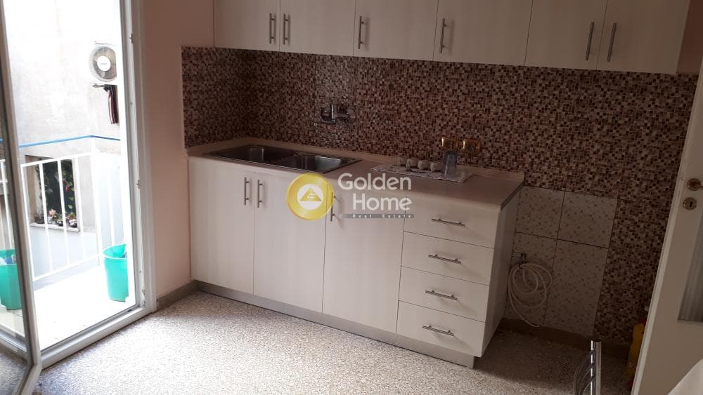 Apartment in Plateia Koliatsou, Patision - Acharnon — Photo 12 of 18
