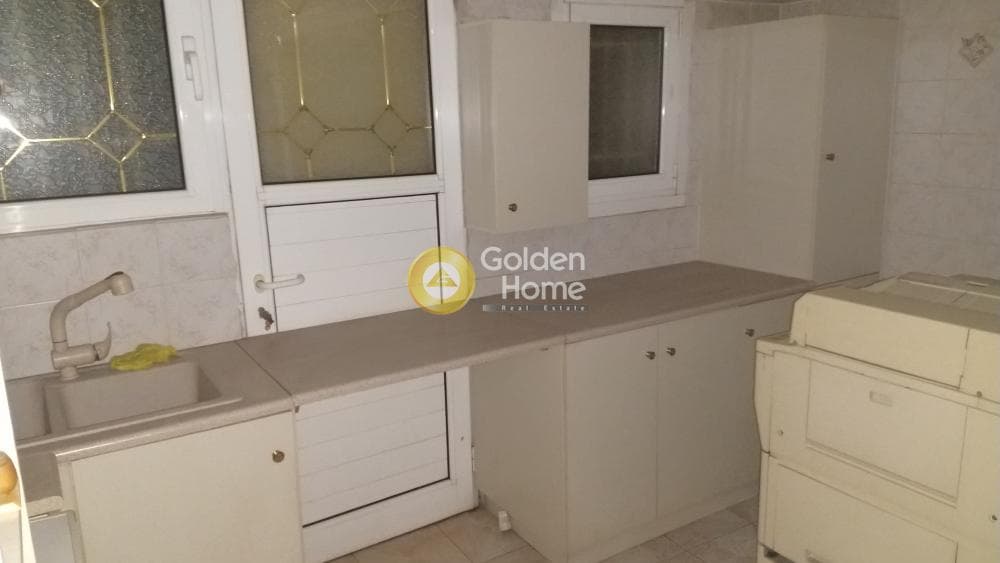 Office in Platia Kipselis, Kipseli — Photo 9 of 11
