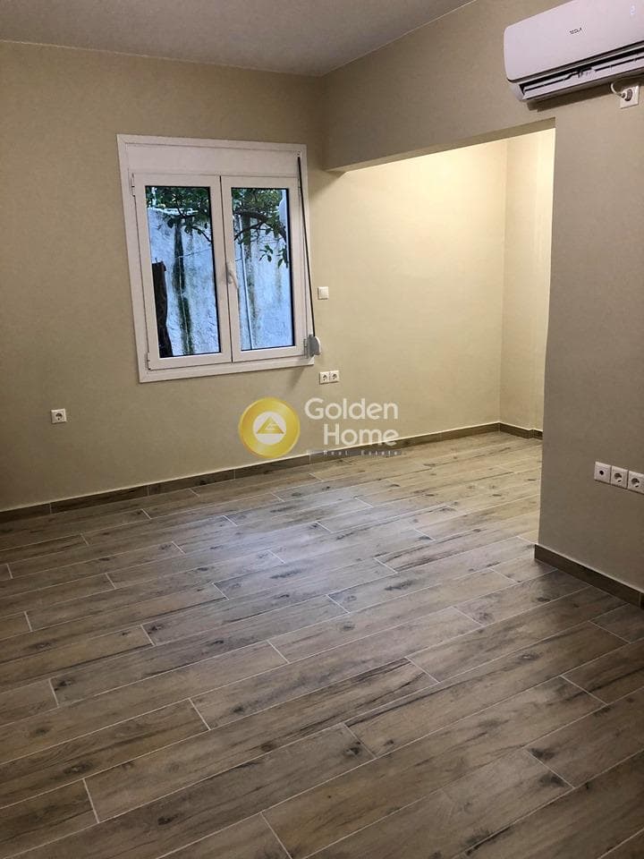 Apartment in Center, Neos Kosmos — Photo 5 of 15